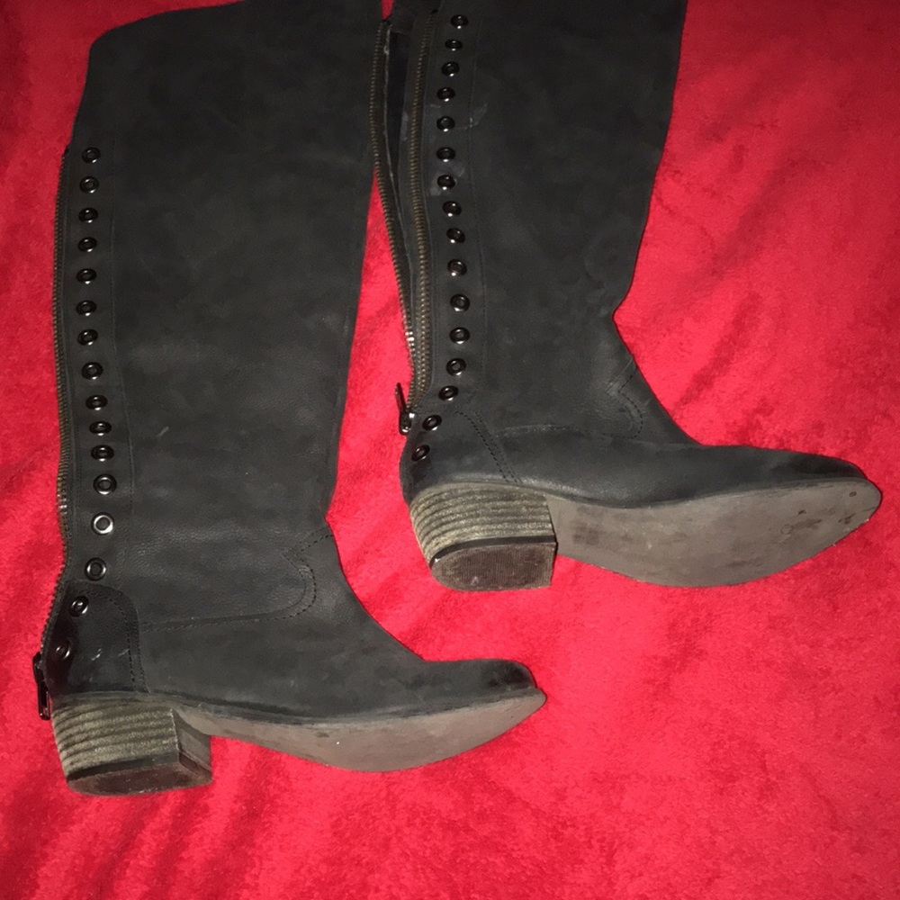 Leather boot knee high